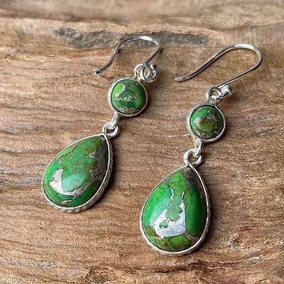 oorbellen met groene turkoois-