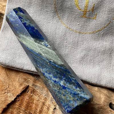 Edelsteen lapis lazuli obelisk (2)