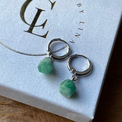 Geboortesteen oorbellen mei - smaragd - zilver (3)